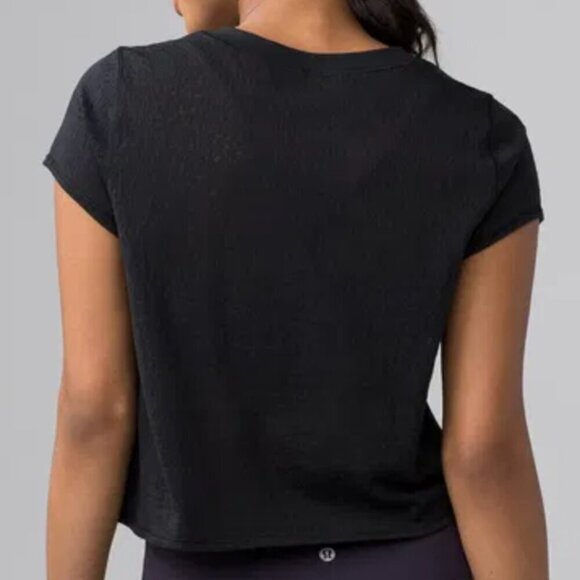 Lululemon Hint of Sheer Tee Cropped Top Black - Picture 2 of 10